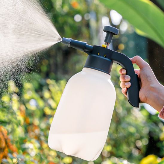 Pulvérisateur de jardin à compression d'Air – Arrosage facile et précis - Benziclean