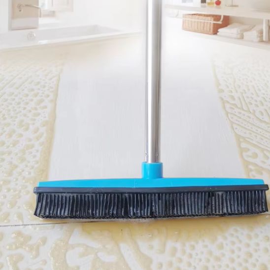 Balai antistatique pour sol et tapis – Ramassez les poils sans effort